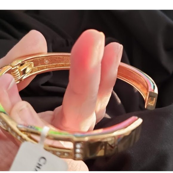 NEW Charter Club Criss Cross Bangle Bracelet - Picture 4 of 8